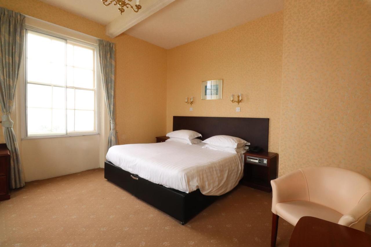 The Esplanade Hotel Scarborough Exterior photo