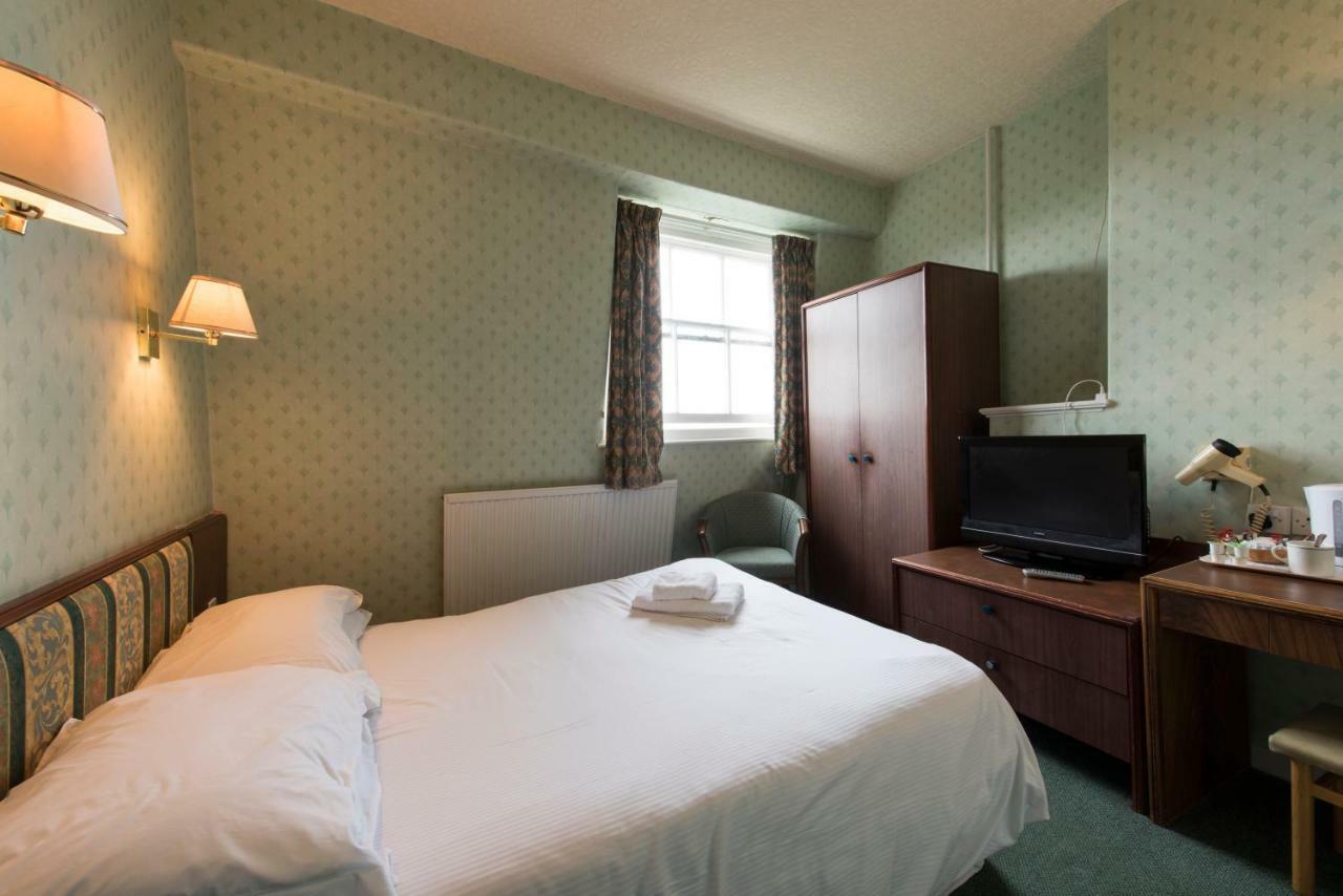 The Esplanade Hotel Scarborough Exterior photo
